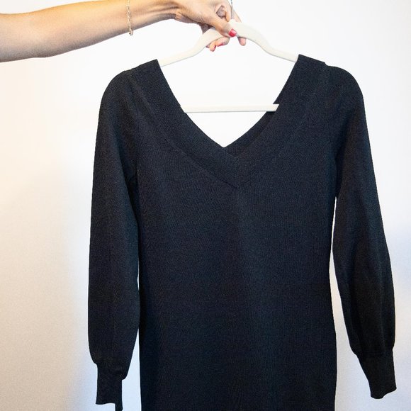 Burberry Dresses & Skirts - Burberry V Neck Black Dress
